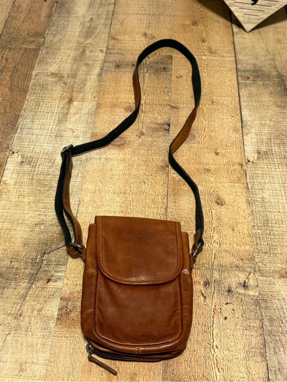 Jack Georges Brown Leather Crossbody Bag Soft voyager Mini/Flap Style